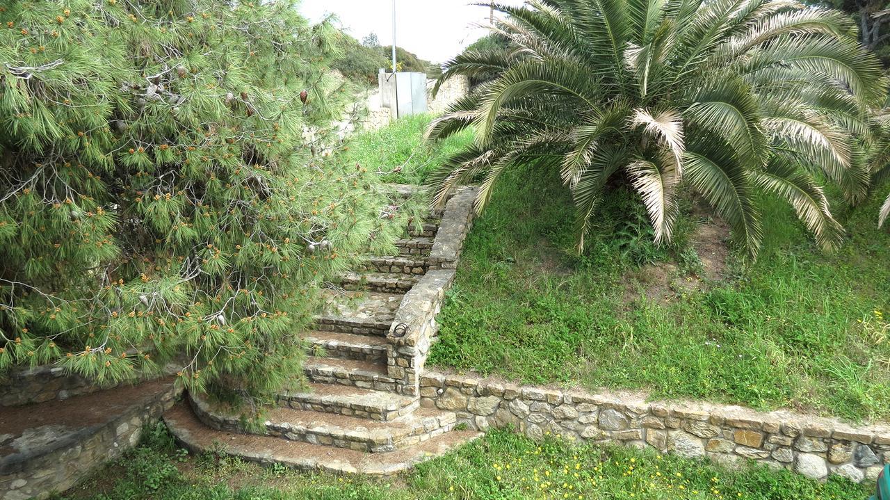 Villa Louise, Trani Ammouda #Feelslikehome Ормос Пангиас Екстериор снимка